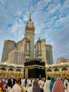 رحلات عمرة من الكويت بالطيران